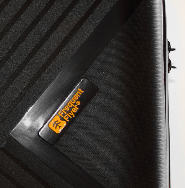 Maleta de viaje chica de 10kg, 20 pulgadas, con candado TSA - Mont2