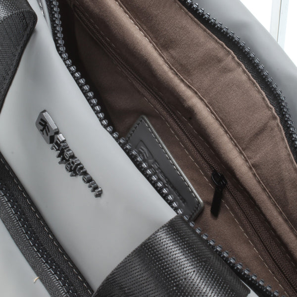 Utility Tote Large Frequent Flyer