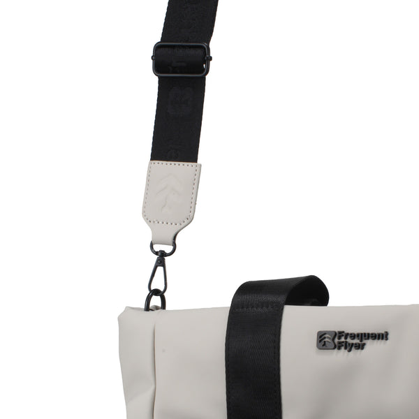 Utility Tote Large Frequent Flyer