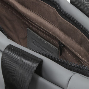 Utility Tote Small Frequent Flyer